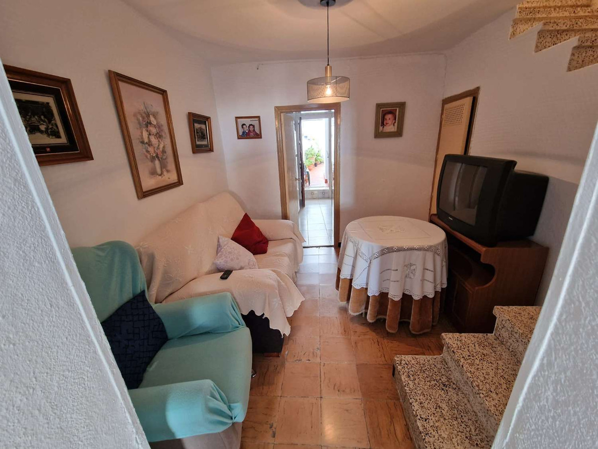 3 bed Villa for sale in Alhaurín de la Torre