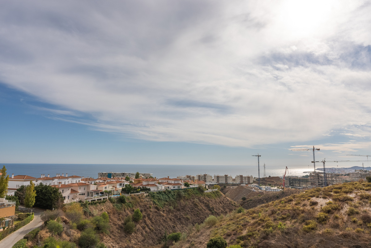 2 Bedroom Penthouse Apartment For Sale Fuengirola