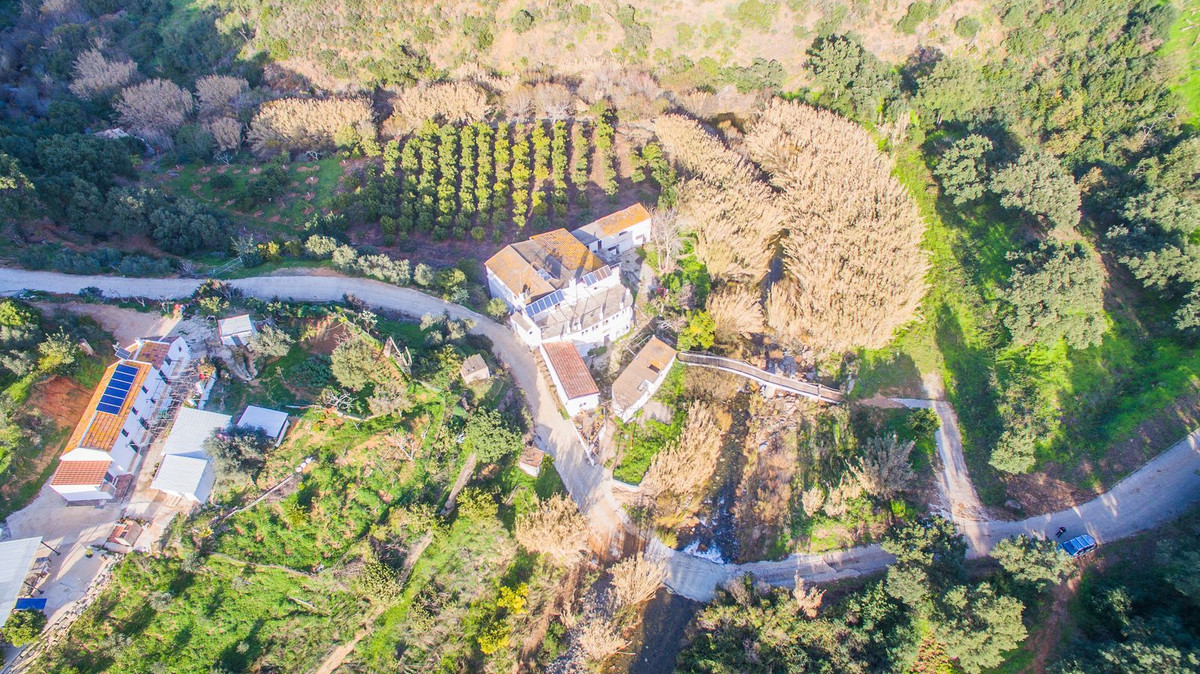 Villa Individuelle à La Mairena, Costa del Sol
