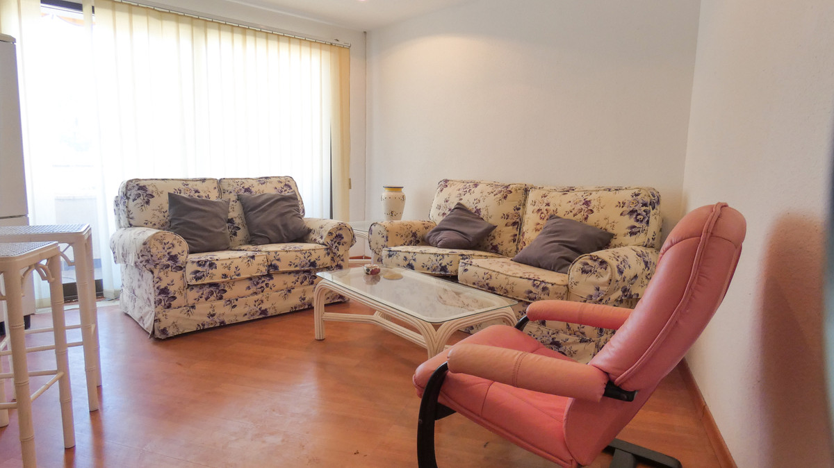 1 bed Property For Sale in Atalaya, Costa del Sol - thumb 3