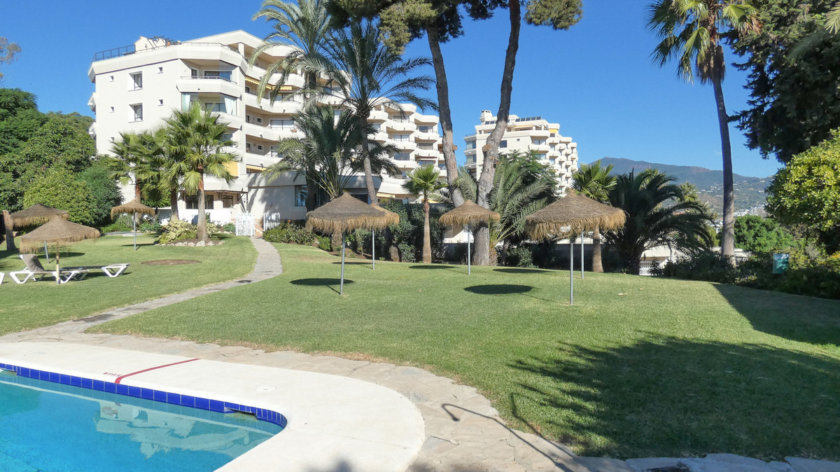 1 bed Property For Sale in Atalaya, Costa del Sol - thumb 7