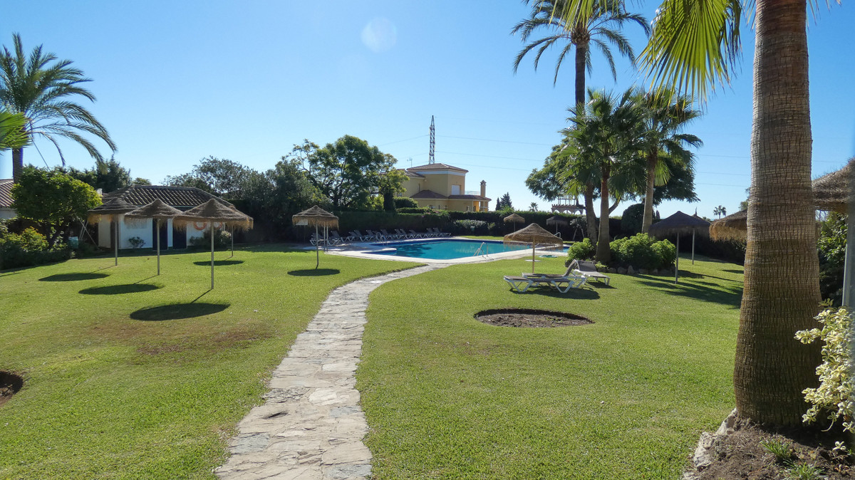 1 bed Property For Sale in Atalaya, Costa del Sol - thumb 9