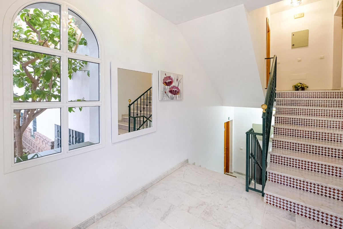 2 bedroom Apartment For Sale in Calahonda, Málaga - thumb 41
