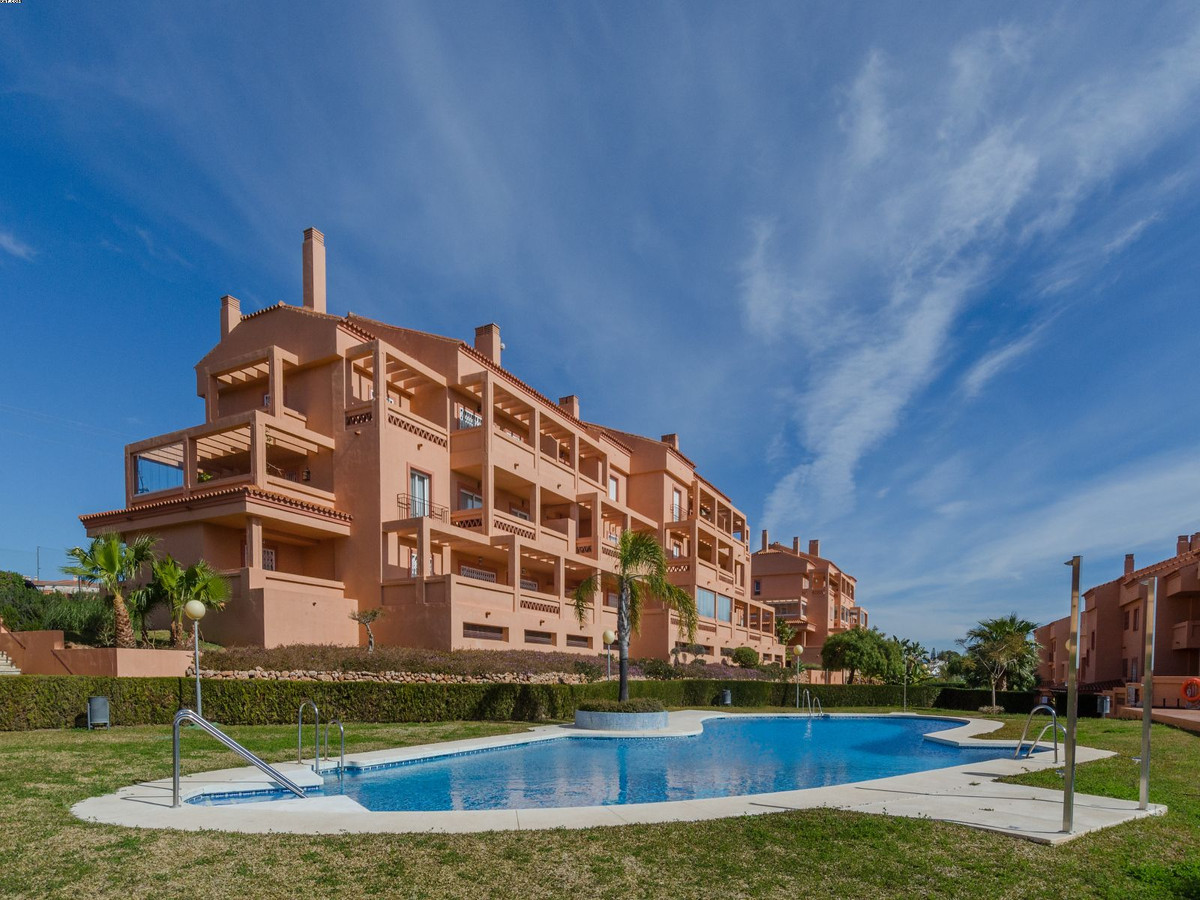 3 bed Apartment for sale in El Faro