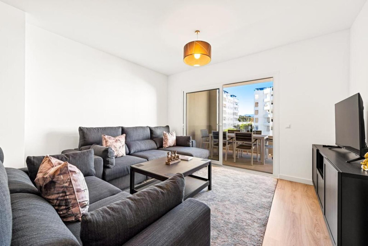 Апартамент средний этаж для продажи в Nueva Andalucía R4620511