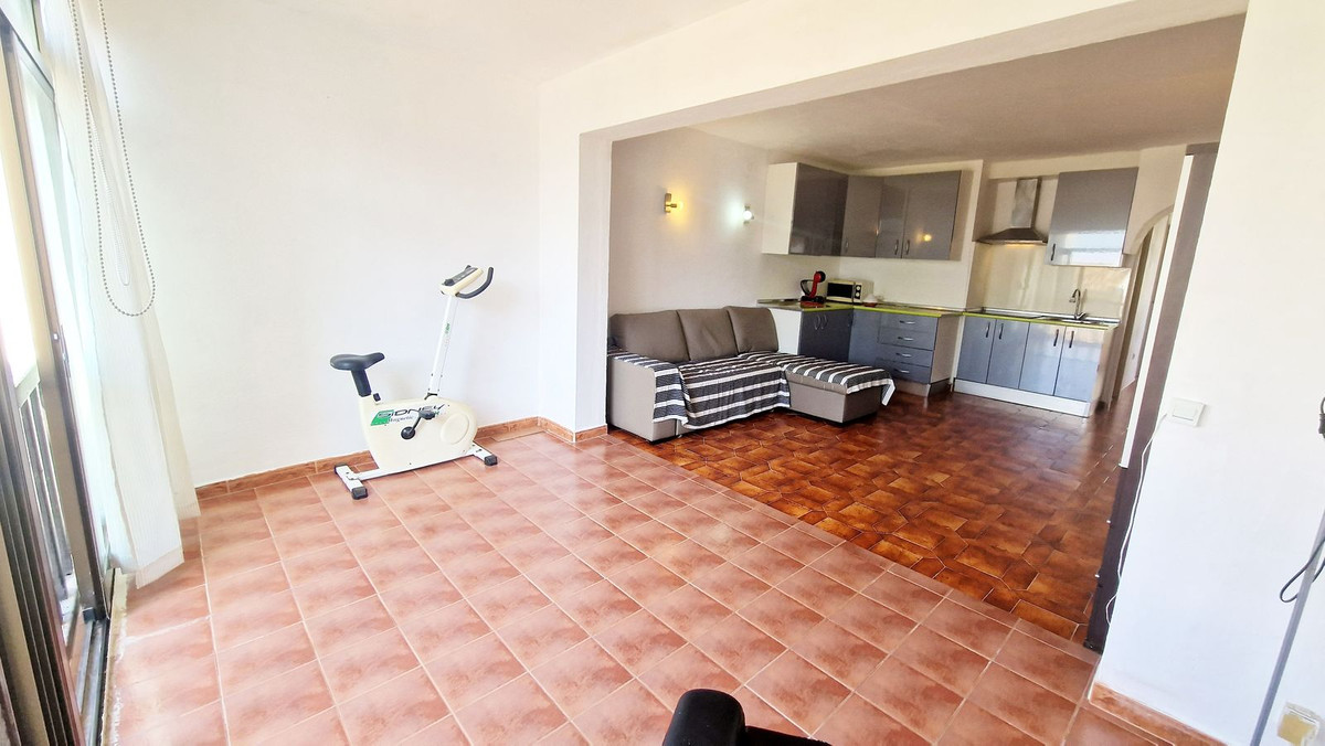 Appartement Mi-étage à Los Pacos, Costa del Sol

