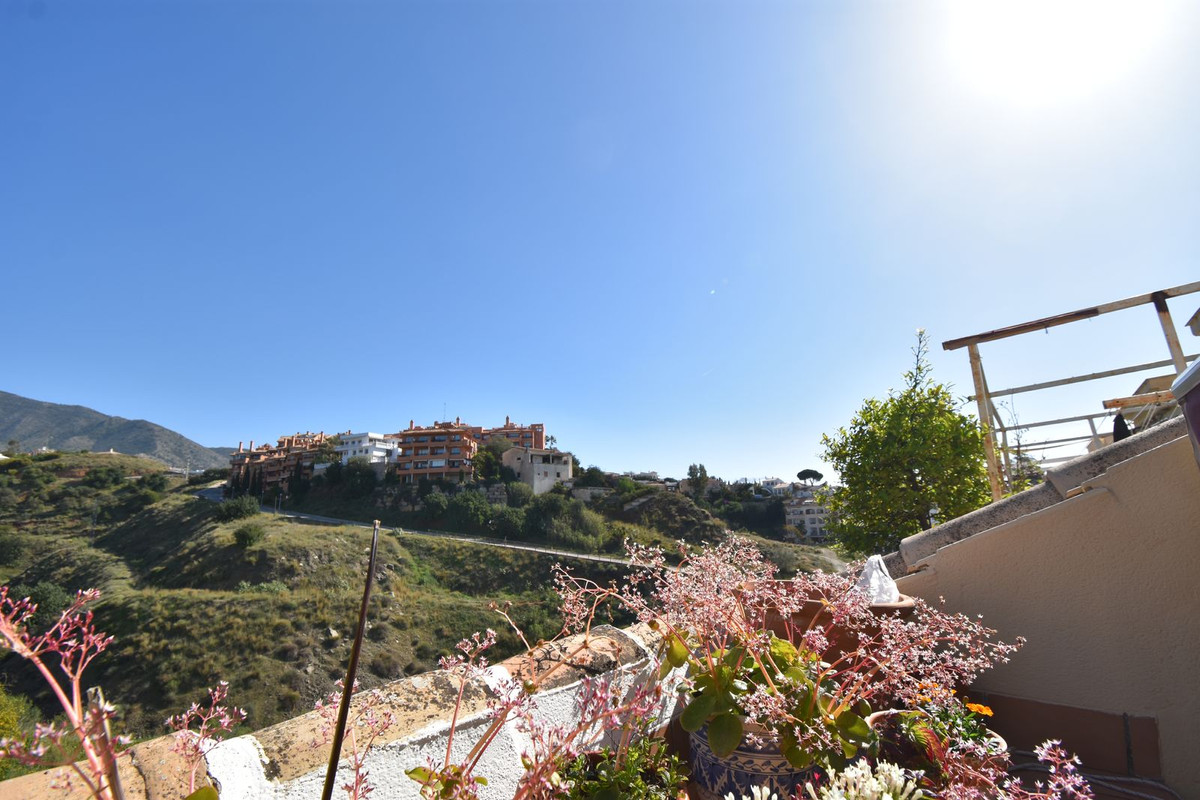 BEAUTIFUL 2 BEDROOM APARTMENT IN LOS PACOS

This beautiful apartment consists of a spacious living/d, Spain