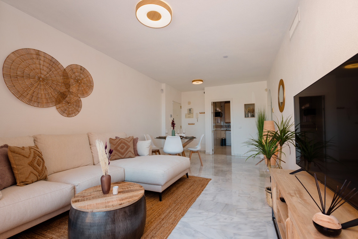 Apartamento Planta Media en Reserva de Marbella, Costa del Sol
