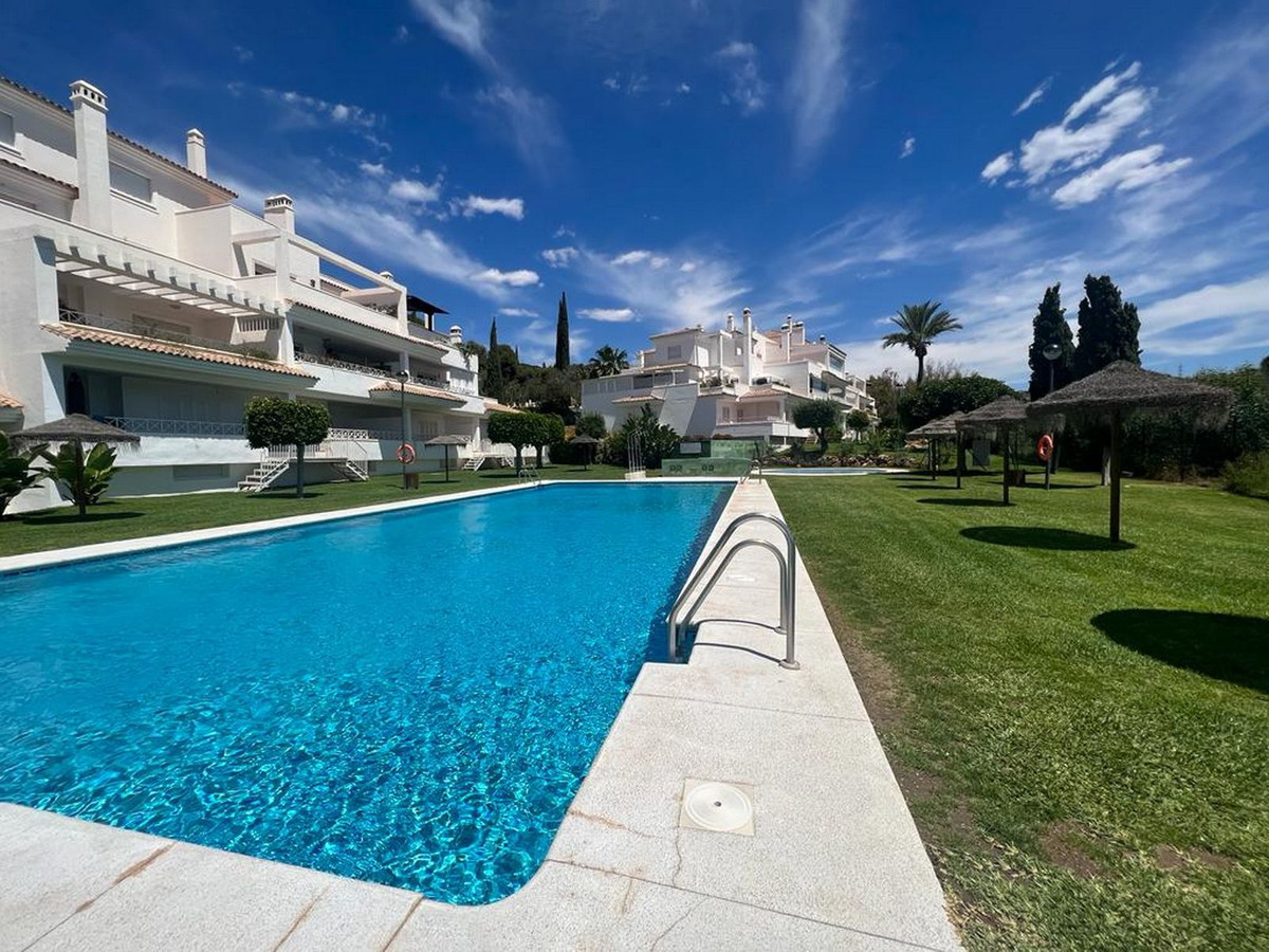 Ground Floor Apartment for sale in Río Real, Costa del Sol