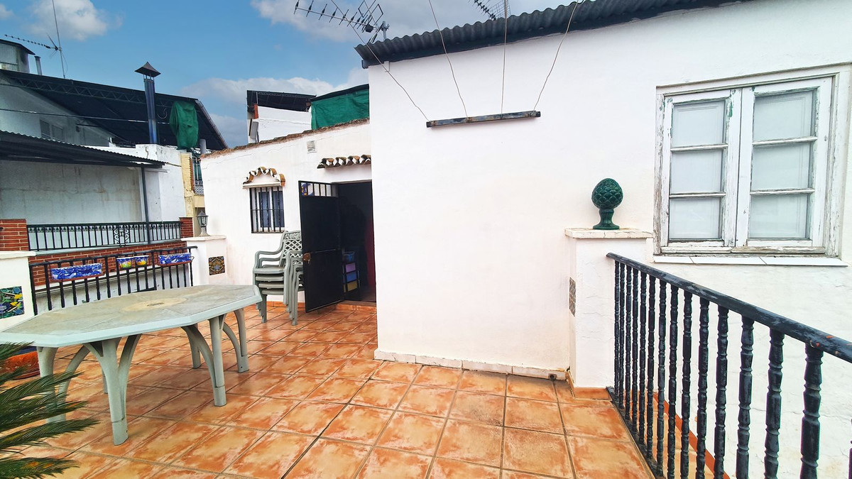 3 Dormitorios Casa Adosado  En Venta Alhaurín el Grande, Costa del Sol - HP4604683