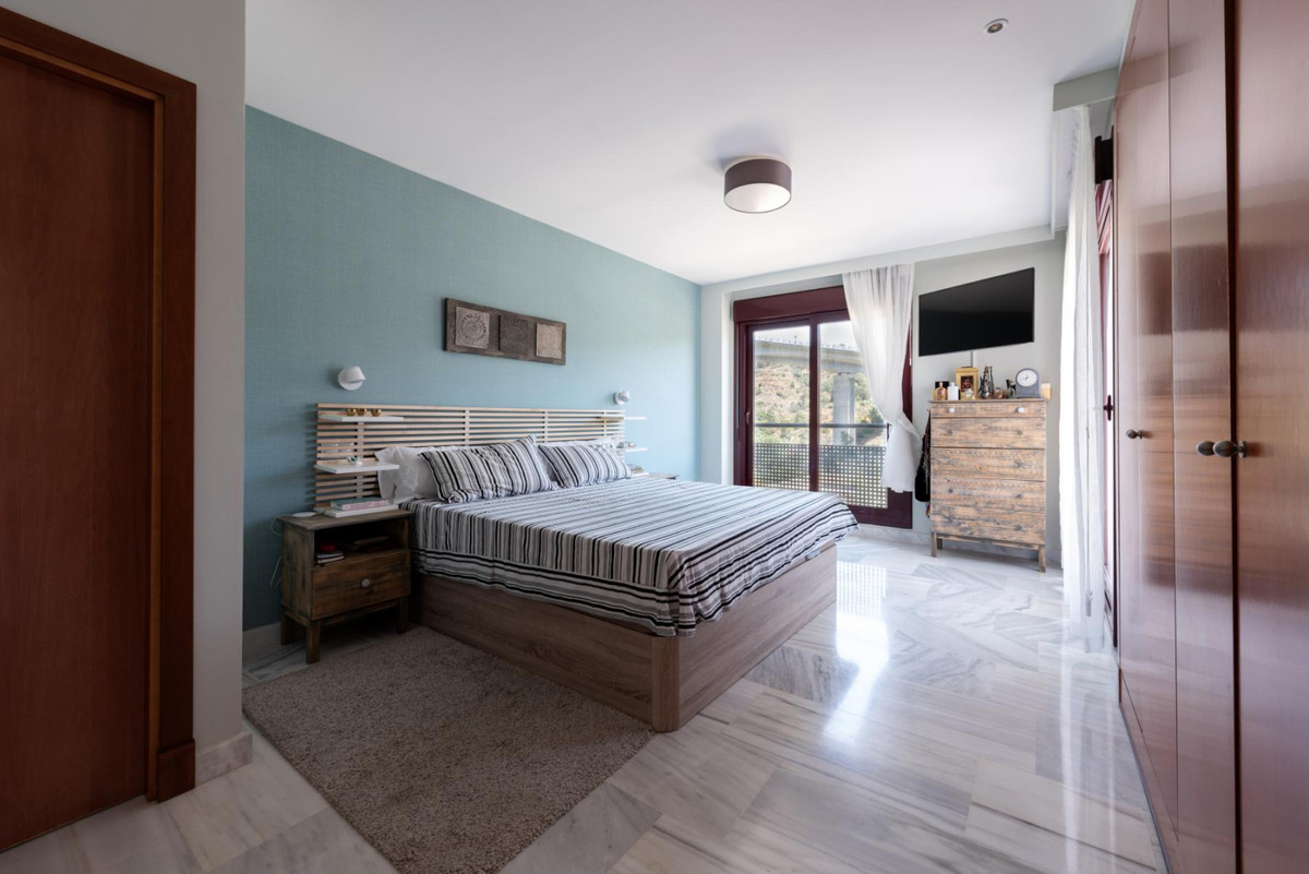 4 bed Property For Sale in Benahavís, Costa del Sol - thumb 15
