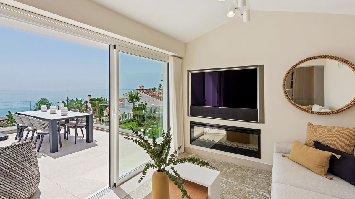 4 bedroom Villa For Sale in New Golden Mile, Málaga - thumb 24