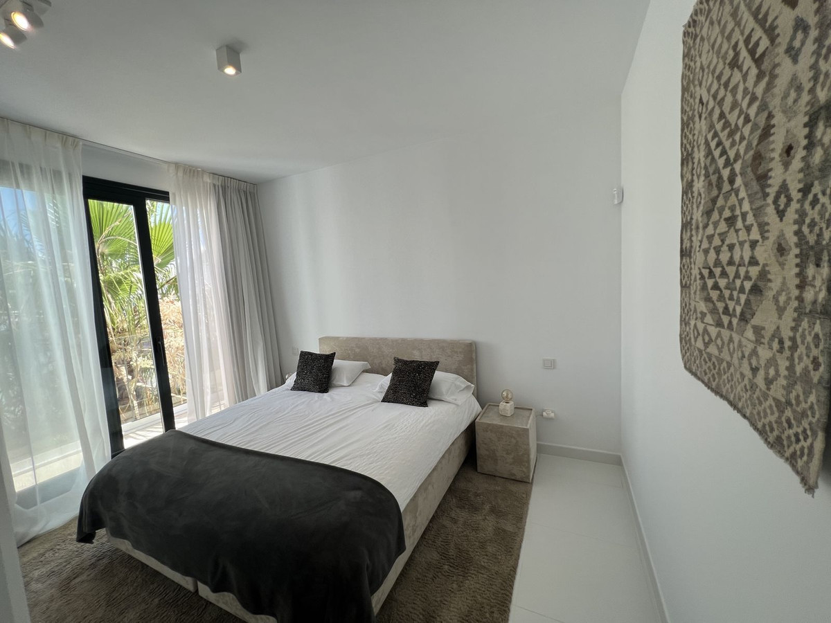 3 bedroom Apartment For Sale in Benahavís, Málaga - thumb 17