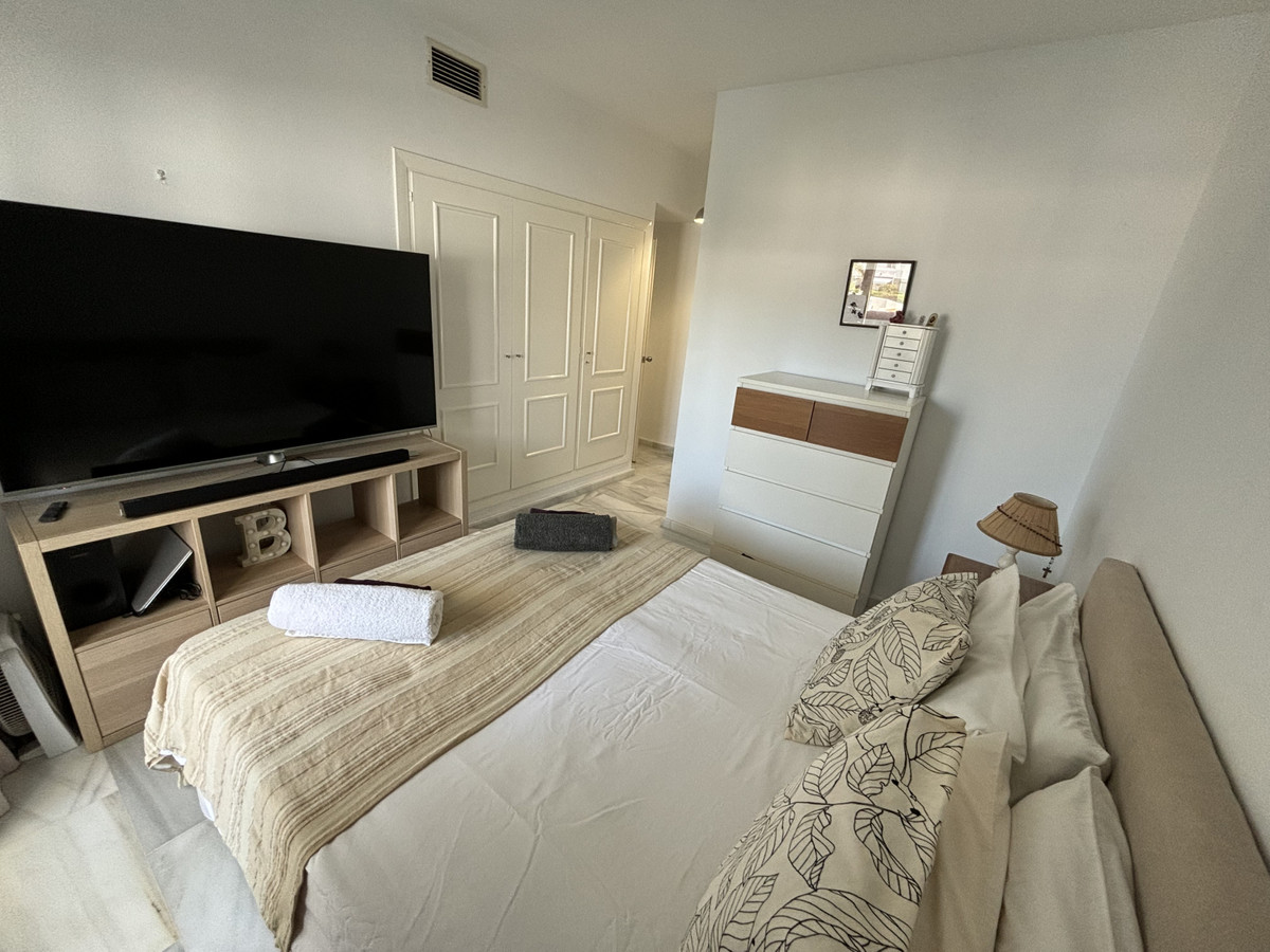 Apartamento con 2 Dormitorios en Venta Aloha