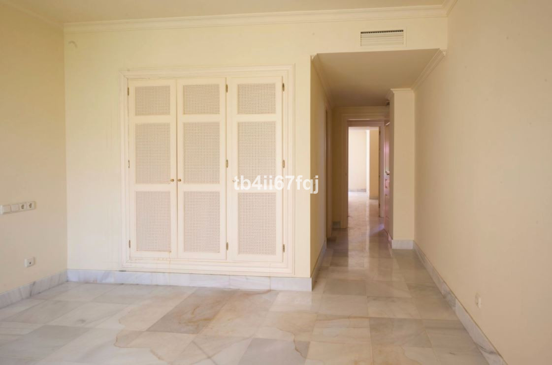 3 bedroom Apartment For Sale in Monte Halcones, Málaga - thumb 15
