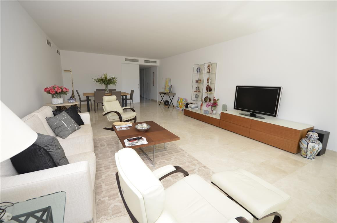 3 bedroom Apartment For Sale in Sotogrande, Cádiz - thumb 5