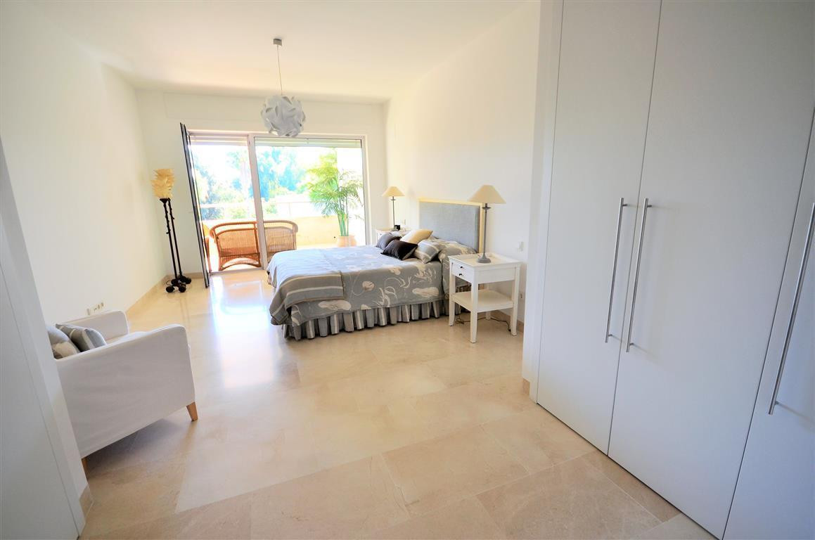 3 bedroom Apartment For Sale in Sotogrande, Cádiz - thumb 9