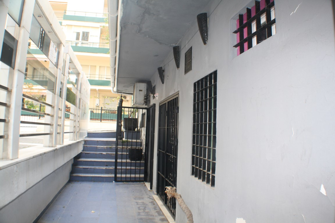 1 bedroom Commercial Property For Sale in Marbella, Málaga - thumb 1