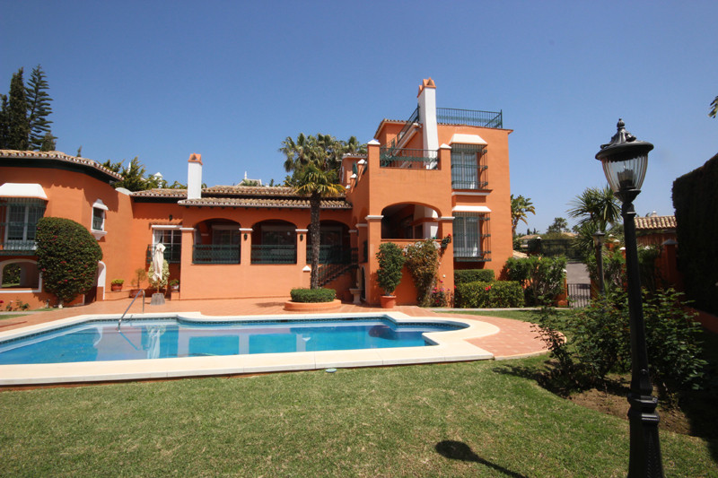 House in Bahía de Marbella R2207891 59