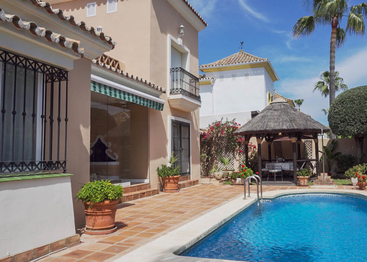 House in Bahía de Marbella R2593715 24 Thumbnail