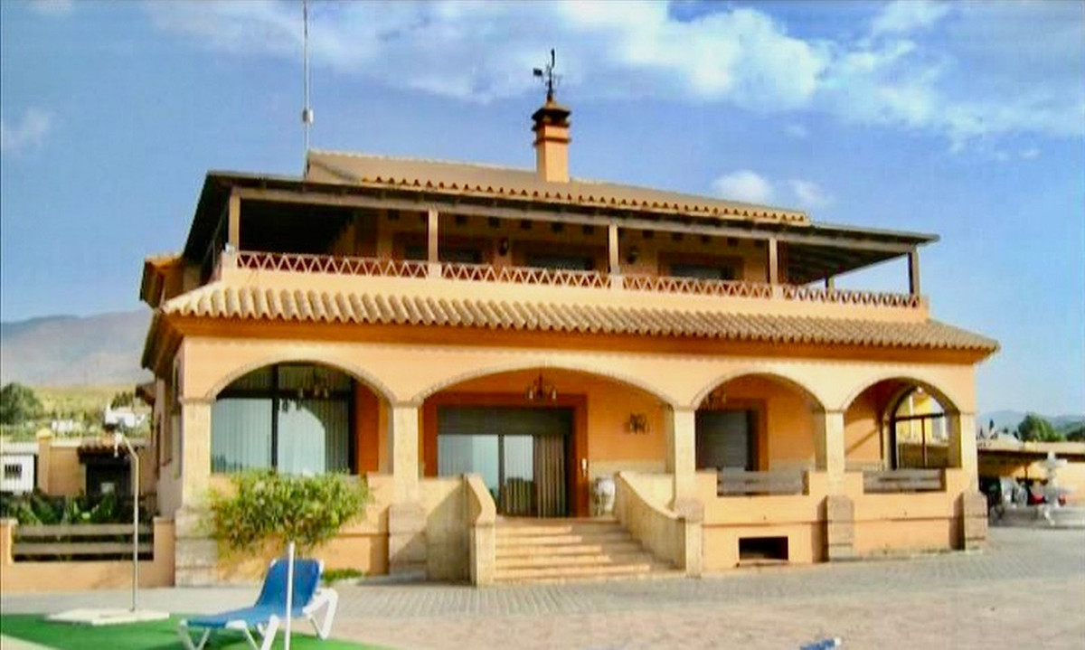 Villa Finca in Estepona, Costa del Sol
