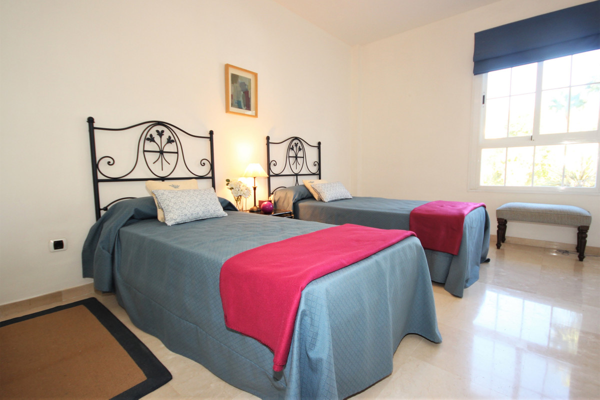 2 bedrooms Apartment in Bahía de Marbella