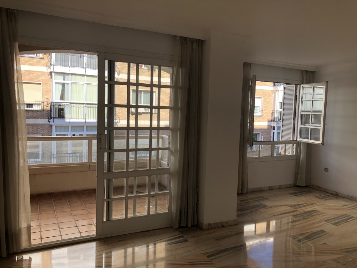 						Appartement  Mi-étage
													en vente 
																			 à Malaga Centro
					