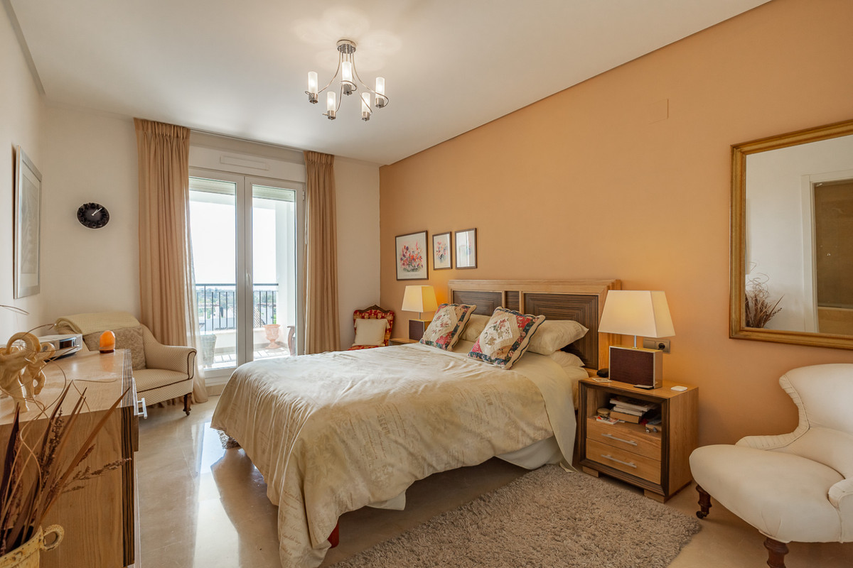 3 bedroom Apartment For Sale in Los Arqueros, Málaga - thumb 9