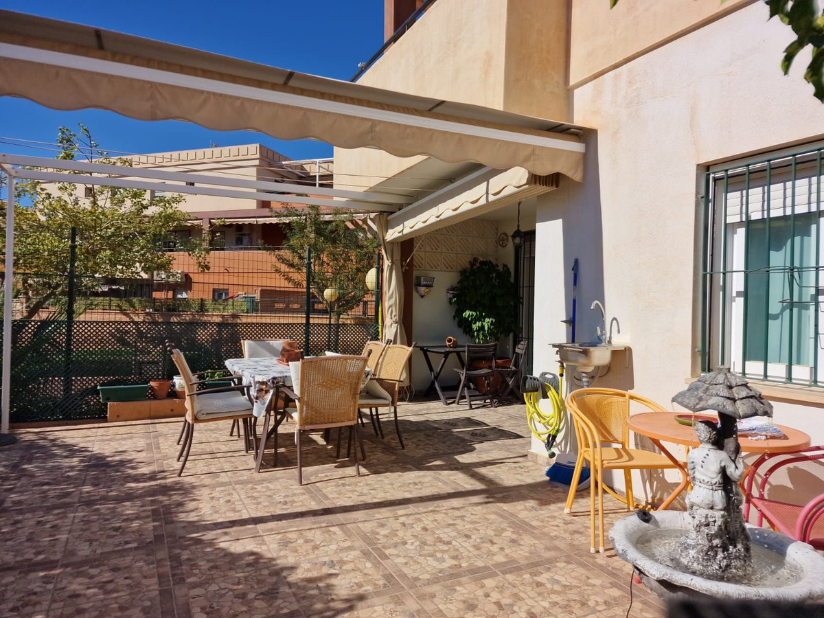 BEAUTIFUL GROUND FLOOR APARTMENT FOR SALE IN ALMAYATE



The property is located in an unbeatable ar, Spain
