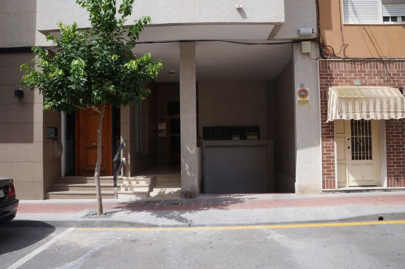Garage parking space, in the center of Guardamar.Contact for more information., Spain