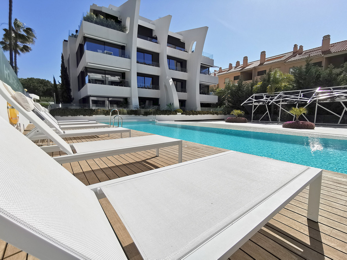2 Bedroom Penthouse For Sale Marbella, Costa del Sol - HP4164022