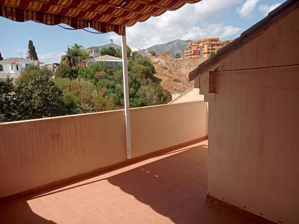 2 bedroom Apartment For Sale in Los Pacos, Málaga - thumb 10
