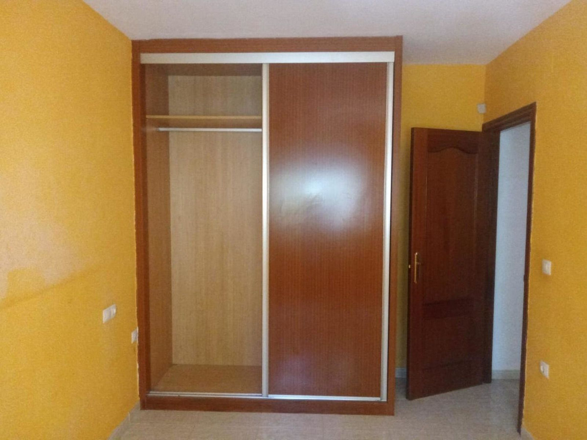 2 bedroom Apartment For Sale in Los Pacos, Málaga - thumb 21