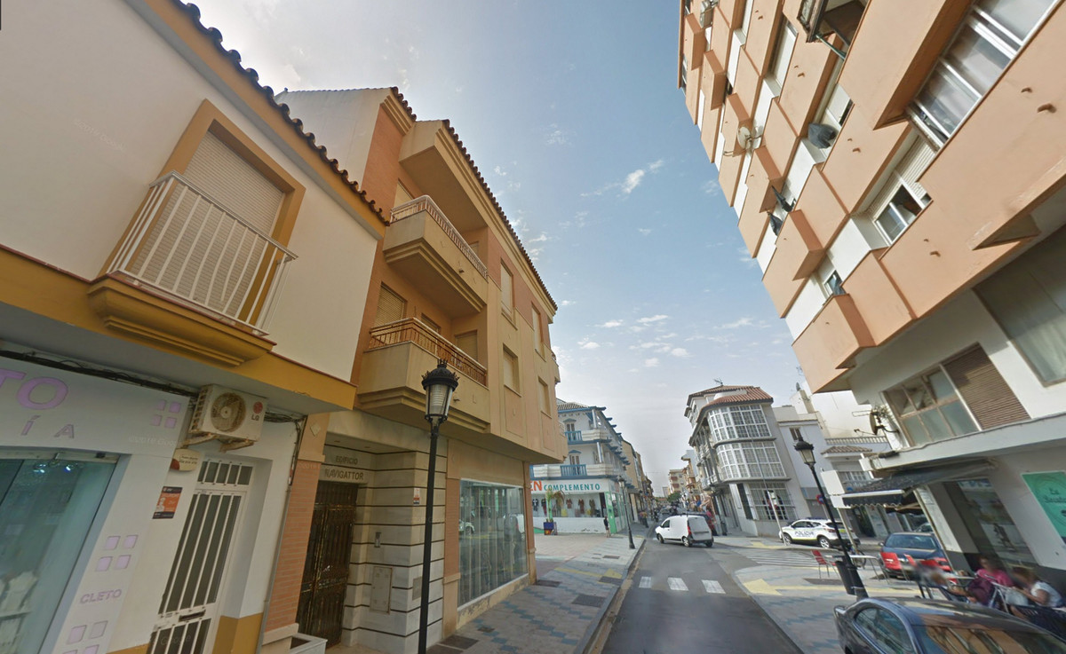 Apartment - San Luis De Sabinillas