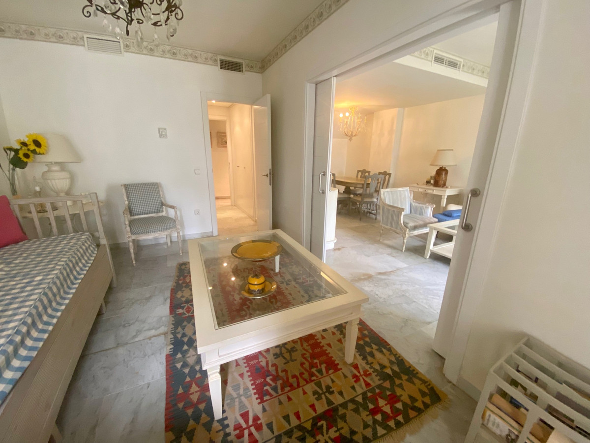 3 bedroom Townhouse For Sale in Bahía de Marbella, Málaga - thumb 27