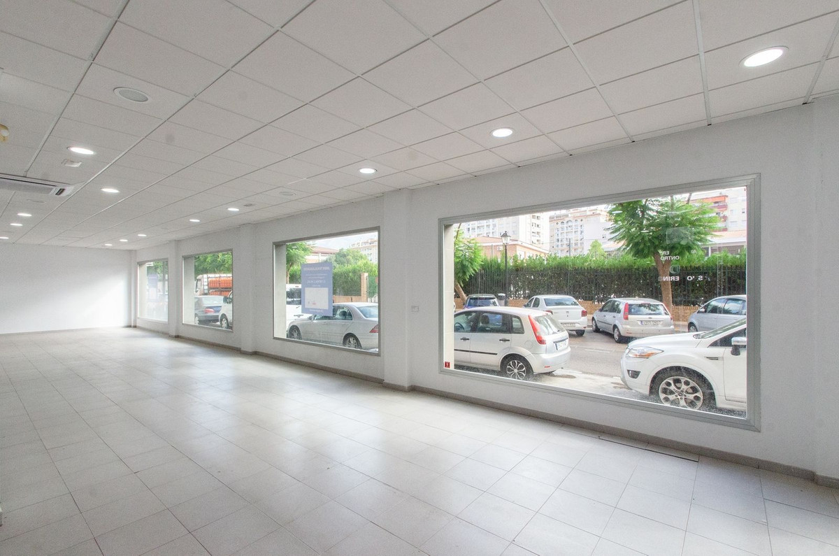 Business for sale in Fuengirola R4384066