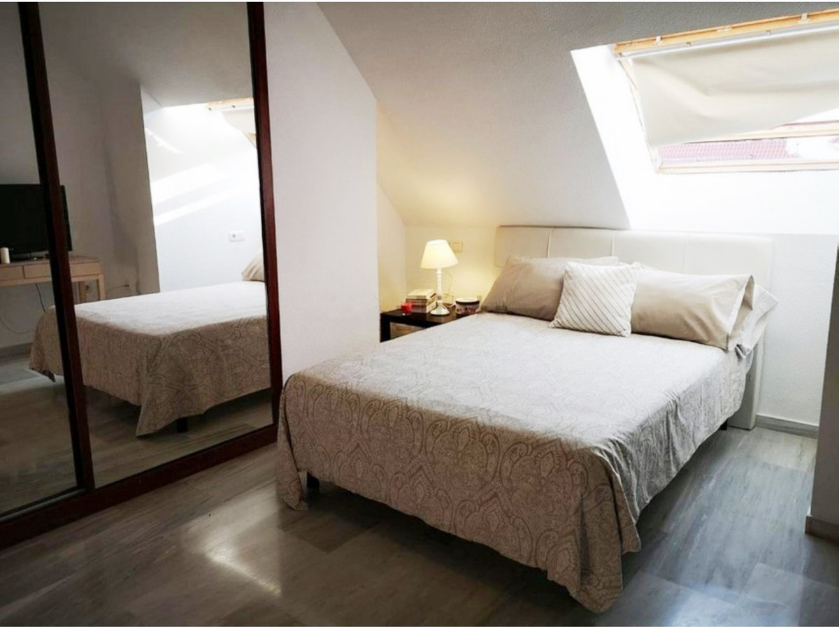 2 Bedroom Penthouse Apartment For Sale San Pedro de Alcántara