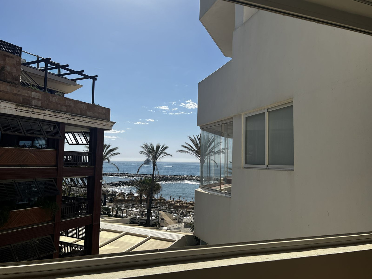 Puerto Banús, Costa del Sol, Málaga, Spain - Apartment - Middle Floor
