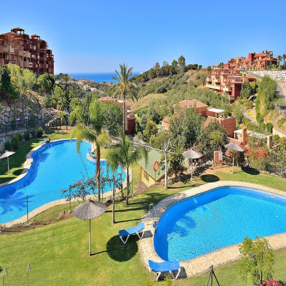 Ground Floor Apartment for sale in Marbella R4679614