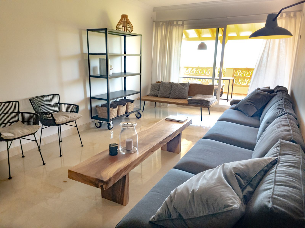 Apartamento Planta Baja en Elviria, Costa del Sol
