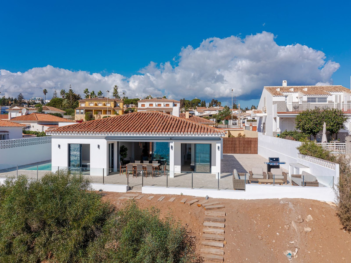 Villa in La Cala de Mijas, Costa del Sol, Málaga on Costa del Sol For Sale