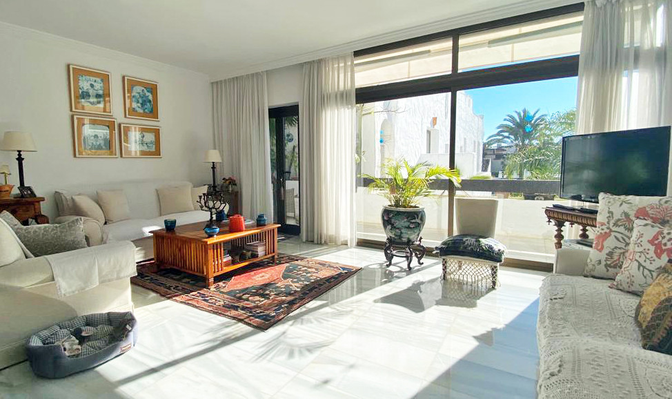 Middle Floor Apartment for sale in Puerto Banús R4647760