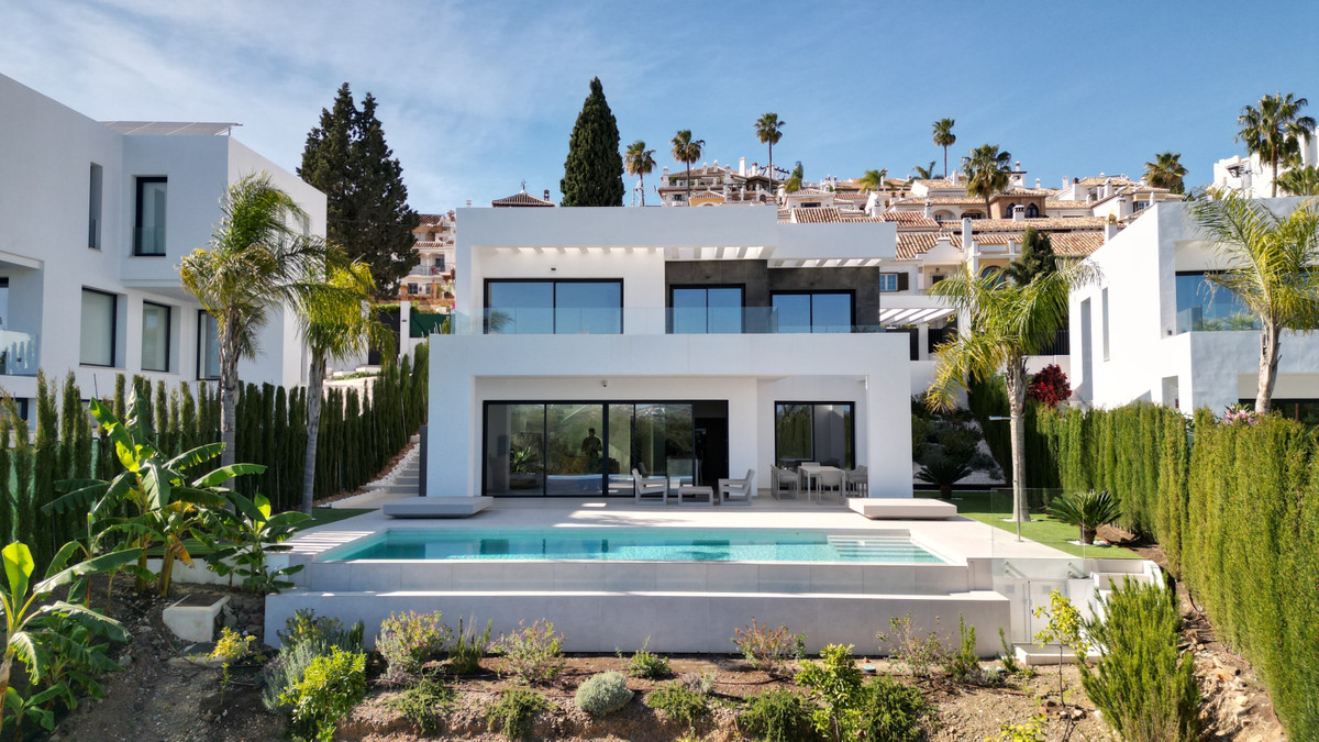 						Villa  Detached
													for sale 
																			 in Mijas Golf
					