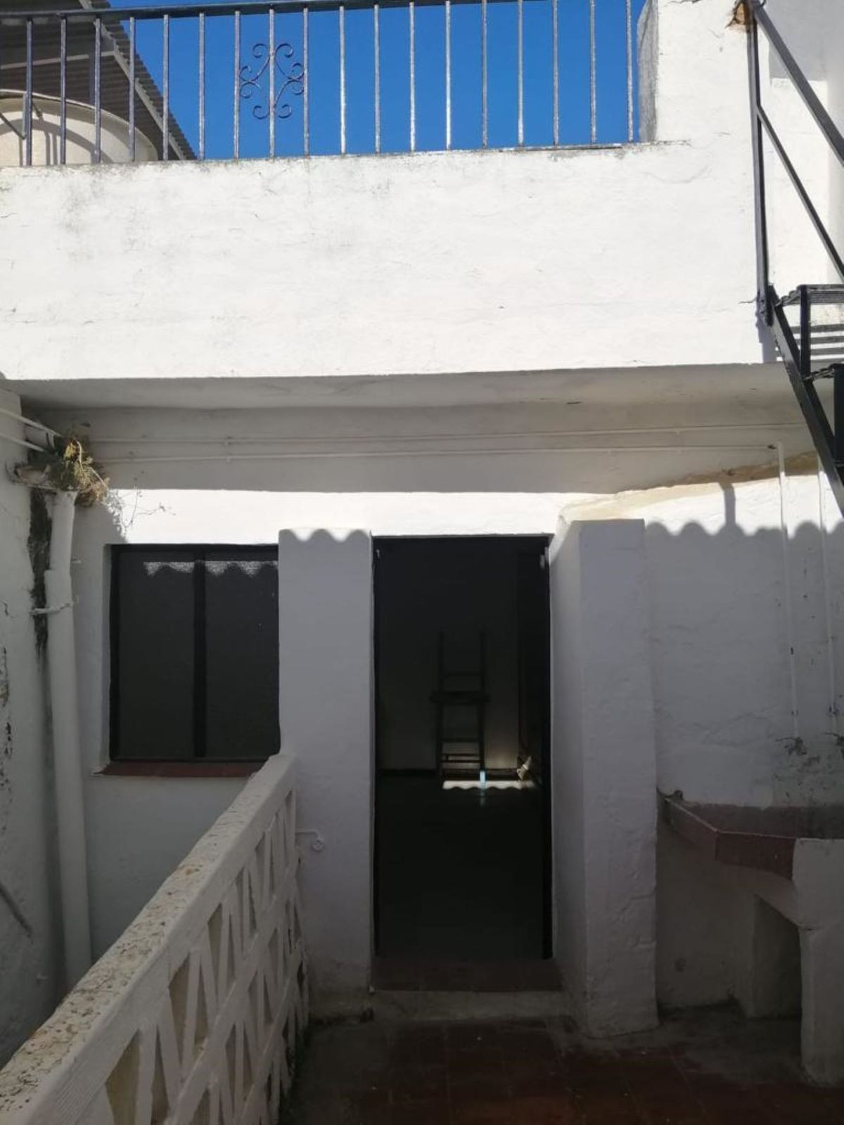 3 Bedroom Semi-Detached House For Sale Coín, Costa del Sol - HP3987013