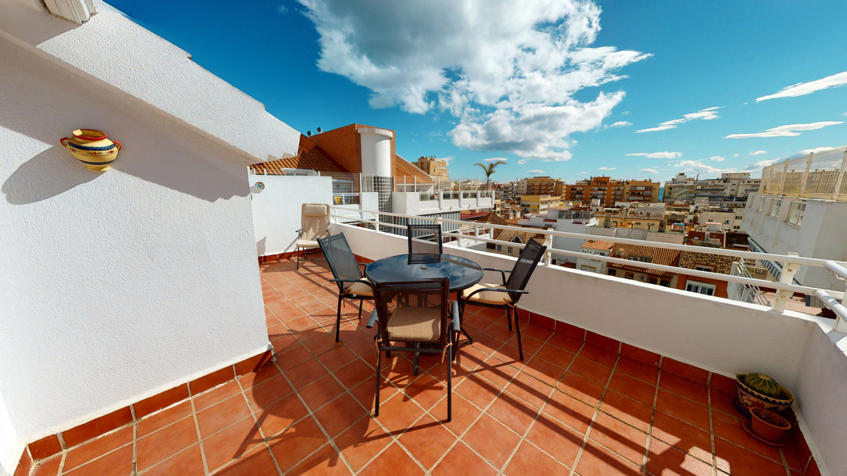 						Apartment  Penthouse
													for sale 
																			 in Los Boliches
					