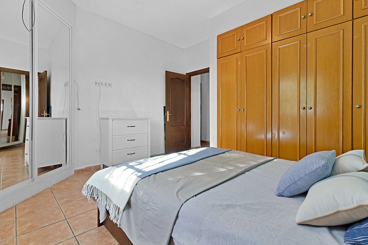 3 bedroom Villa For Sale in Valtocado, Málaga - thumb 22