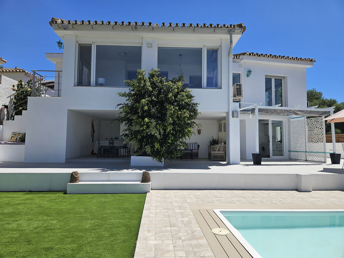 Villa Detached for sale in Mijas Costa