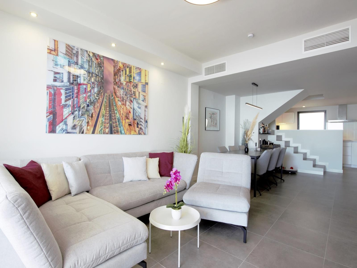 Apartment Penthouse Duplex in San Luis de Sabinillas, Costa del Sol
