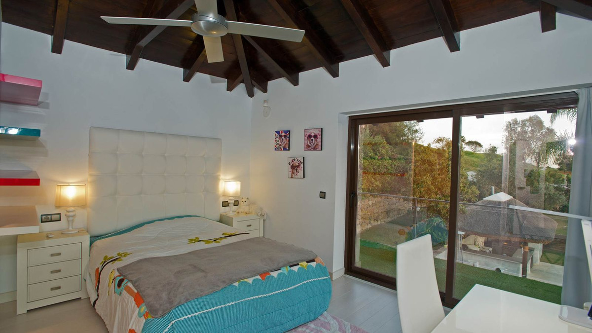 5 Dormitorio Villa en venta Nueva Andalucía