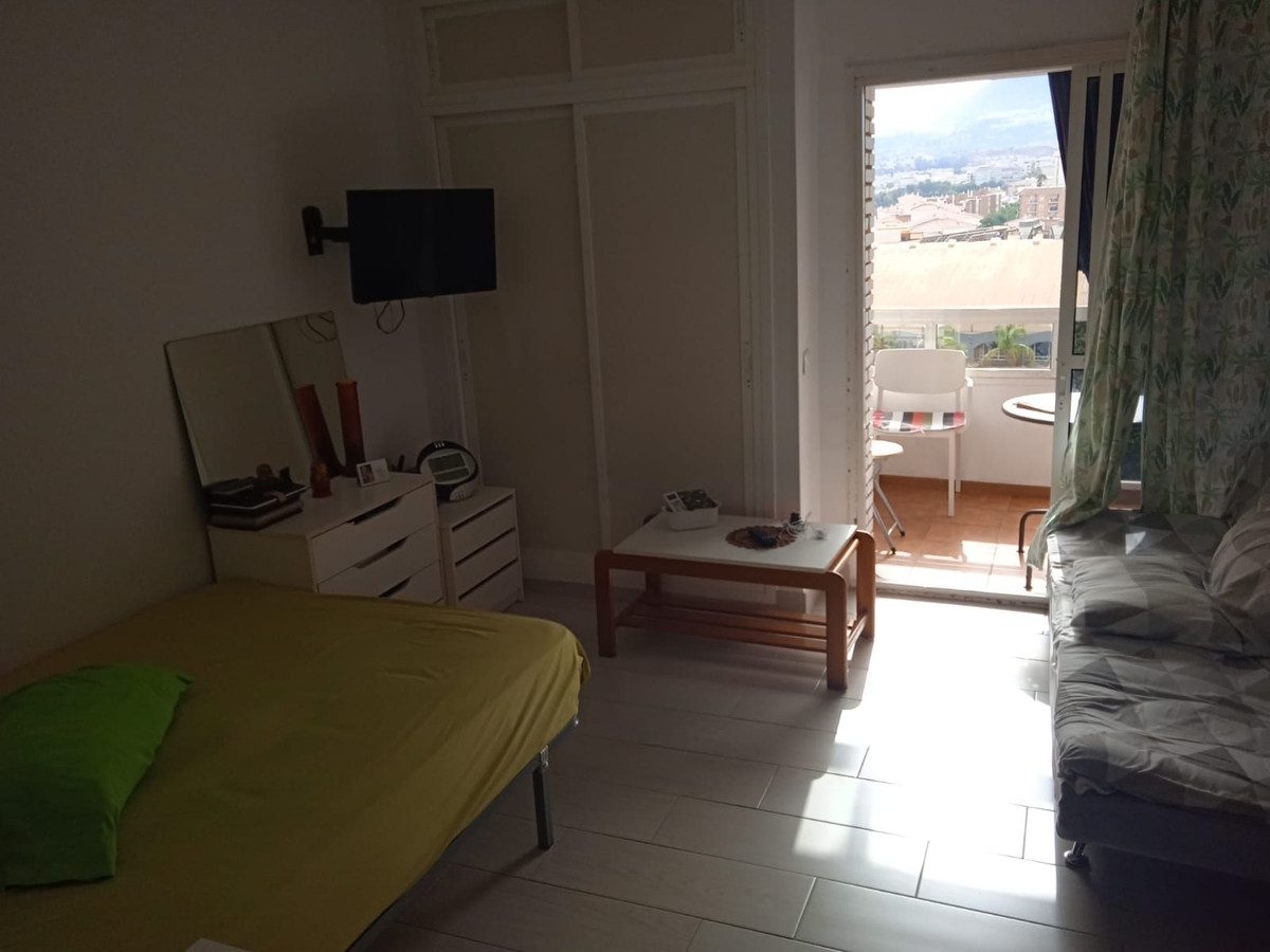 1 bedroom Apartment For Sale in Benalmadena Costa, Málaga - thumb 9